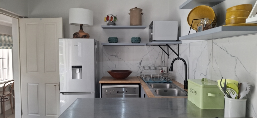 To Let 2 Bedroom Property for Rent in Tokai Western Cape